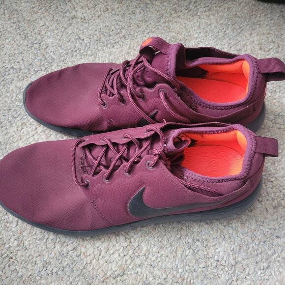 Nike Men's Roshe Two SE 'Night Maroon 859543-600 Size 9.5 2016 GREAT CONDITION - Picture 1 of 15